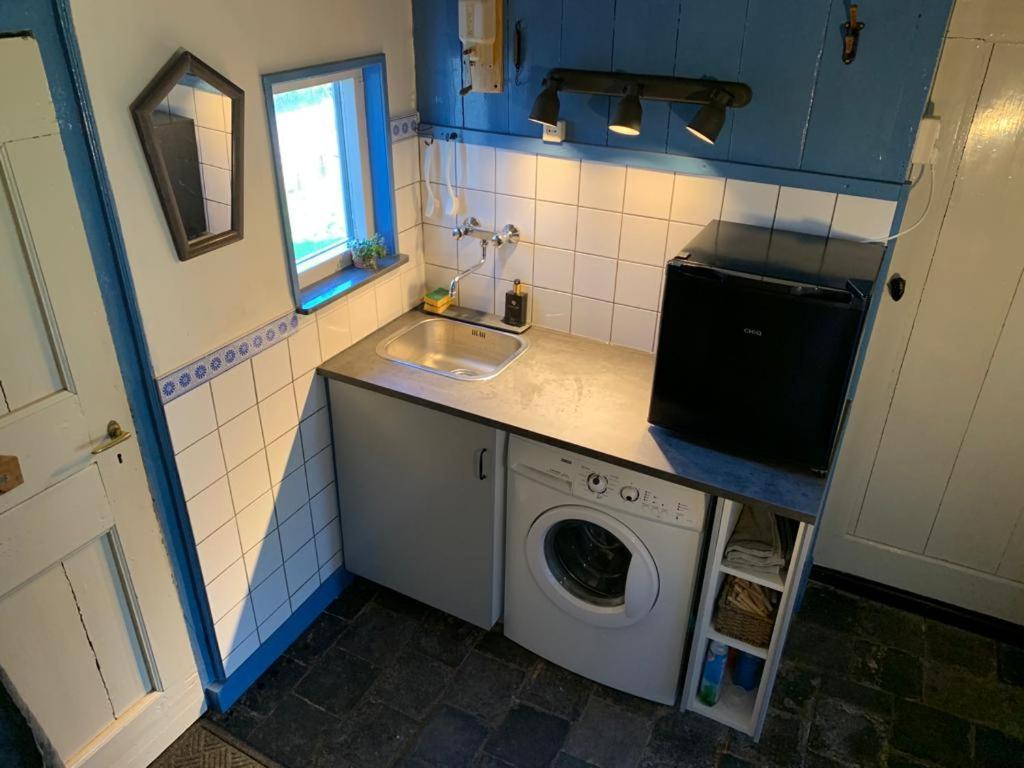 Vakantiehuis In Friesland Voor De Hele Familie Huns Exterior photo