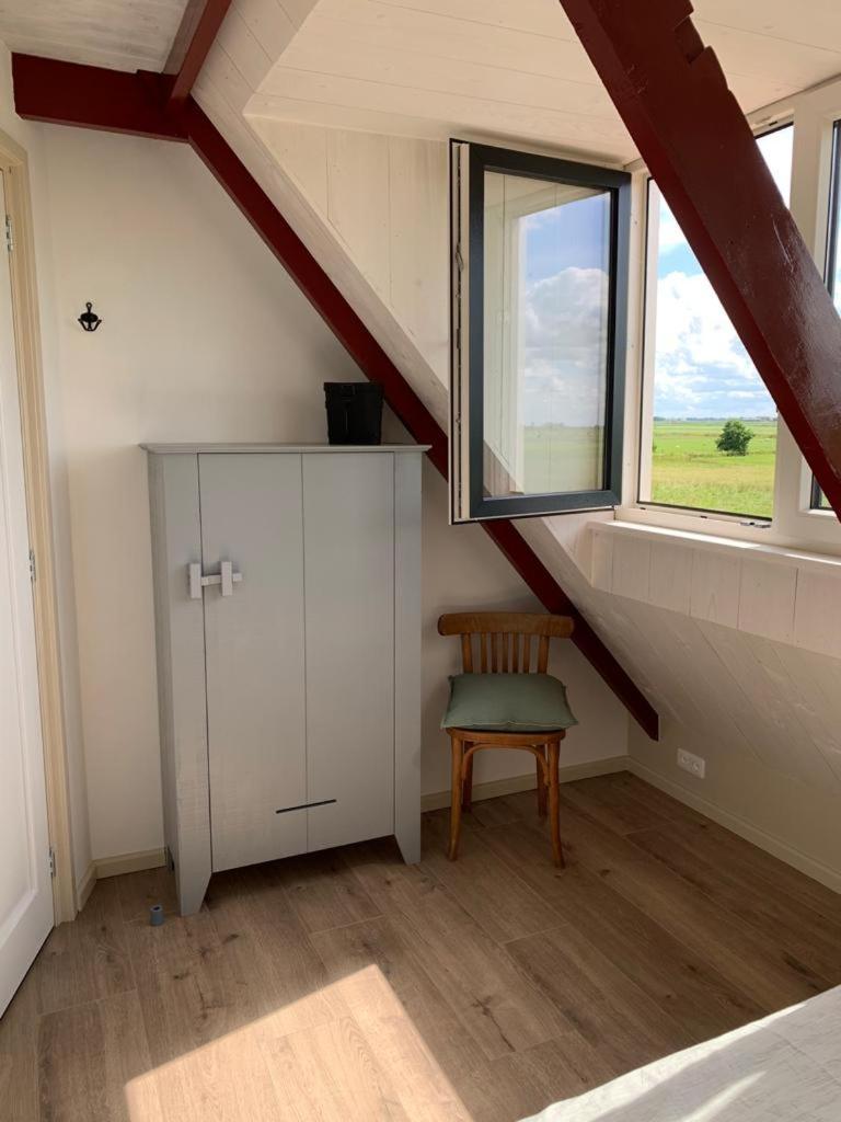 Vakantiehuis In Friesland Voor De Hele Familie Huns Exterior photo