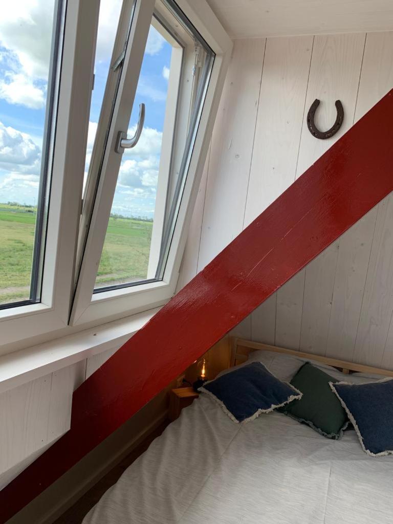 Vakantiehuis In Friesland Voor De Hele Familie Huns Exterior photo